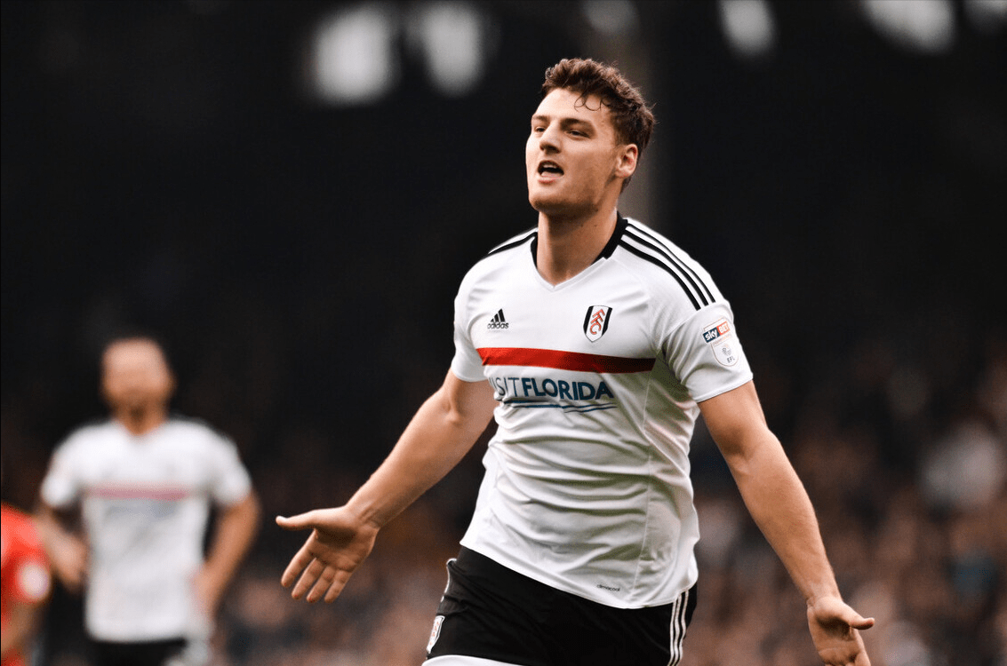 风云突变！阿斯顿维拉今晚主帅复盘；荷甲版图或变；底气十足；身体对抗强度拉满(荷甲2024至2025积分榜)