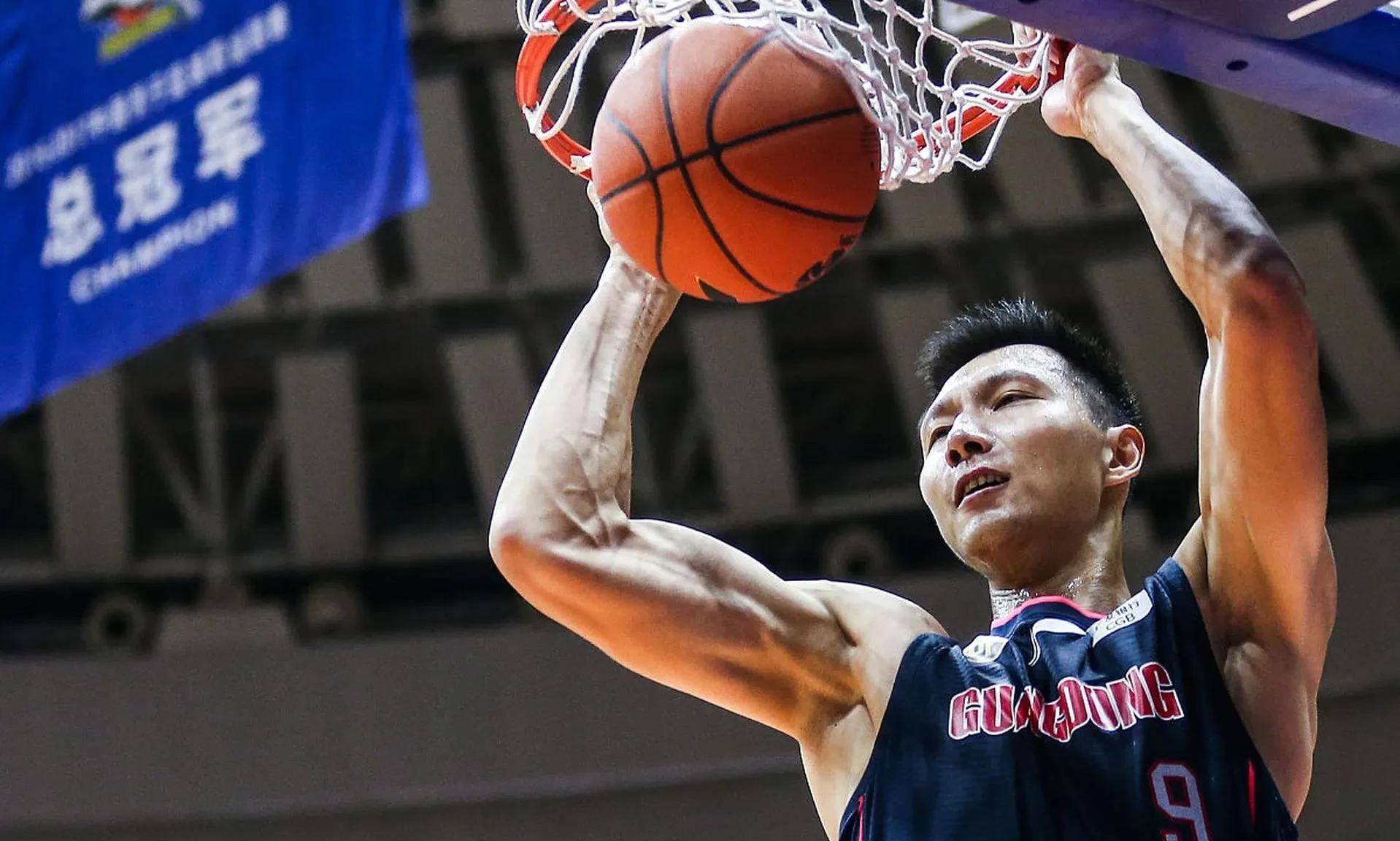 ayx-关于CBA季后赛赛程吃紧，广东宏远冲刺阶段临场应变，话题不断，更衣室氛围转暖的信息