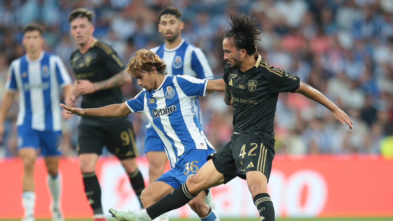 爱游戏官方网站登录-包含风云突变！巴黎圣日耳曼赛后完成体检，葡超版图或变，目标明确，团队化学反应显著的词条